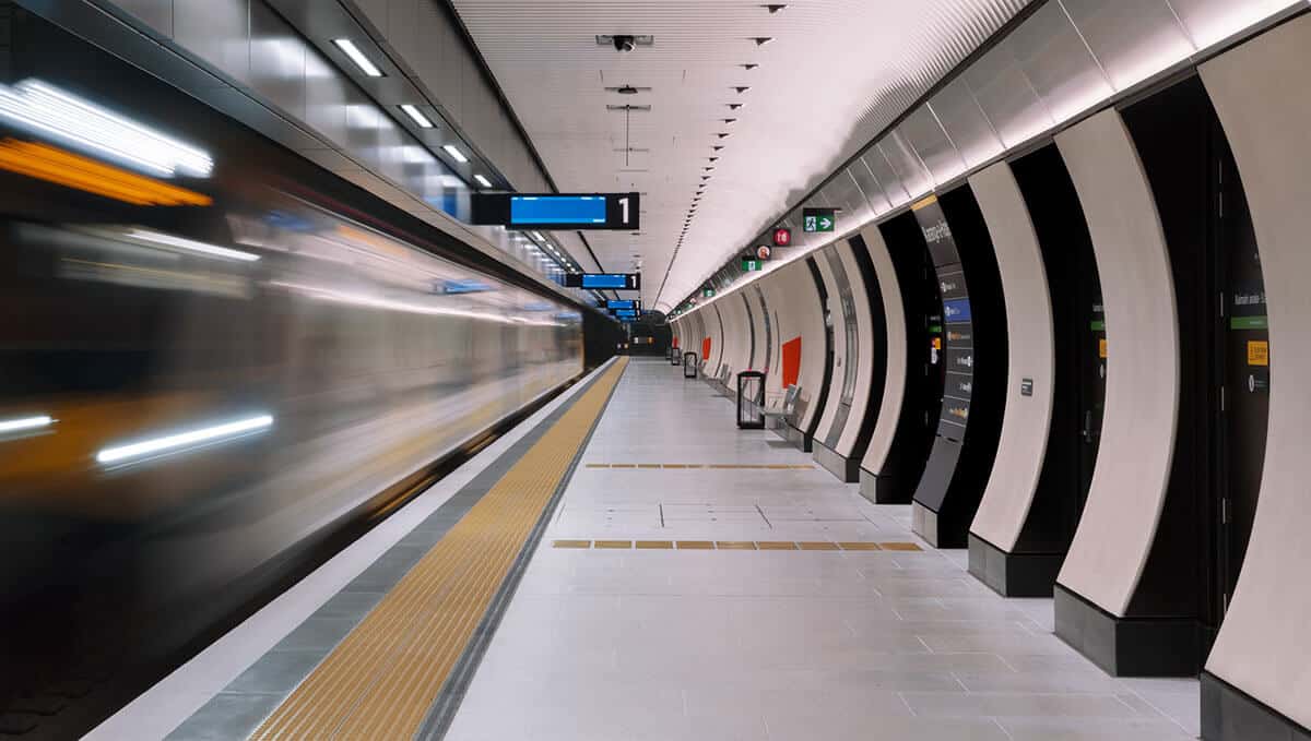 PeterFell-City_Rail_Link-WALL-COMMERCIAL-PFL_White_Cement-1200wide