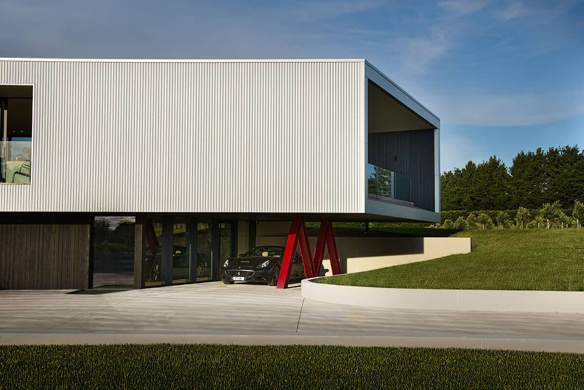 PeterFell-M_House-Ponting-Fitzgerald-Architects-PFL189-Driveway-01