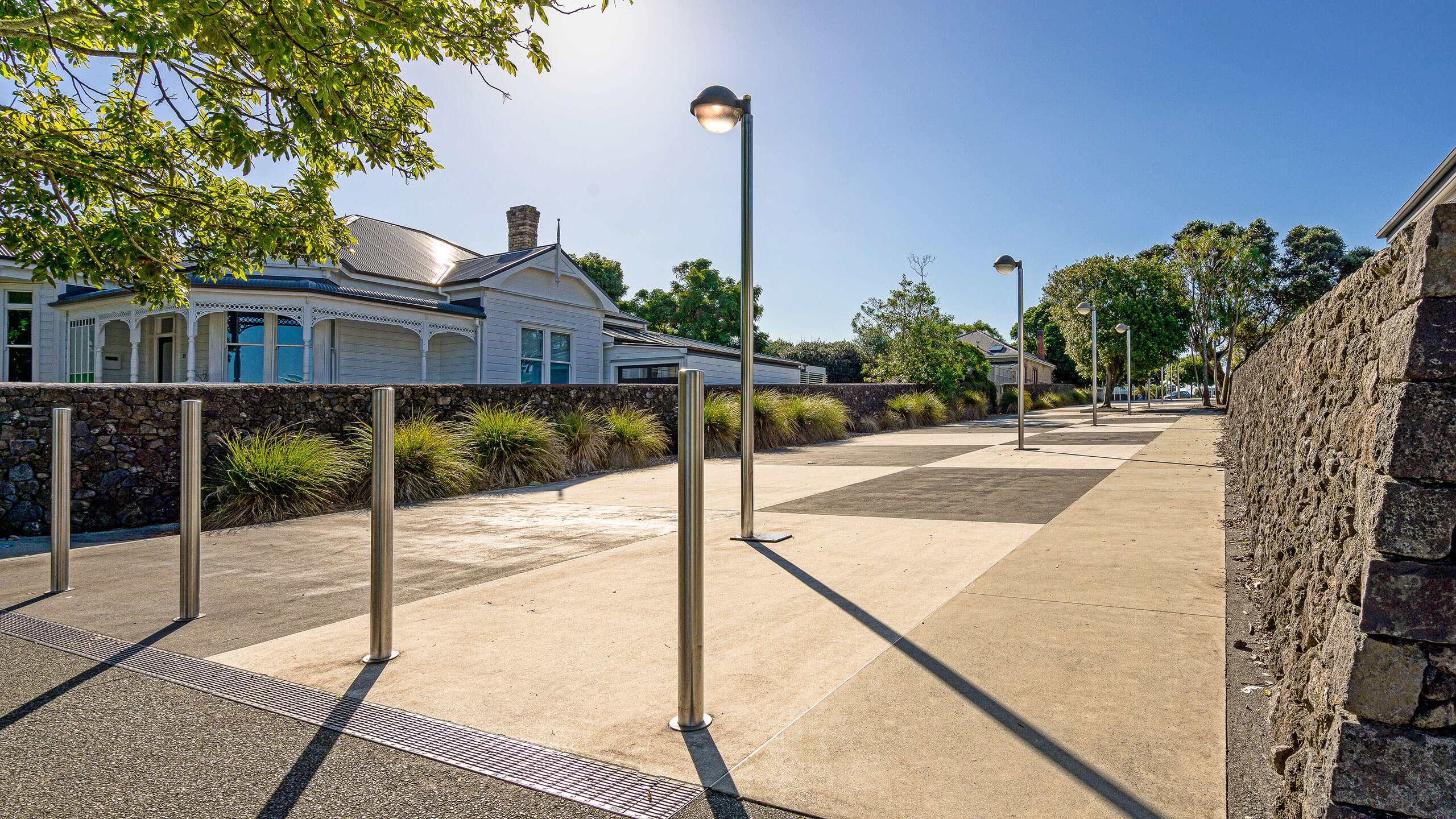 black_white-coloured-concrete-public-space-Wairepo